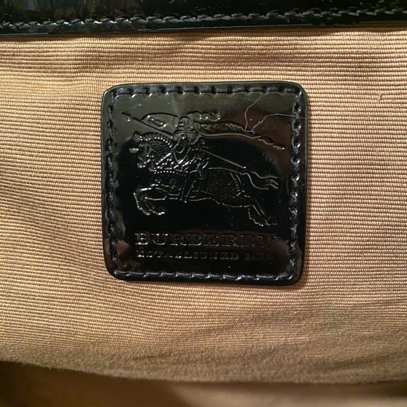 Burberry Nova Tote - Picture 2 of 3